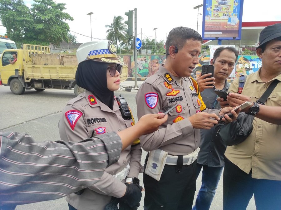 Simpang Muara Rapak