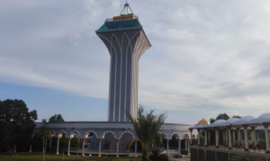 Masjid Madinatul Iman