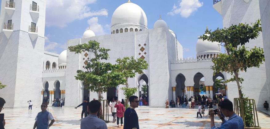 Masjid Sheikh Zayed