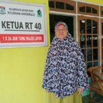 Di Usia Senja, Bu Popon Ketua RT 40 Semangat Tebar Manfaat
