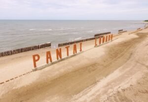 Pantai Lamaru