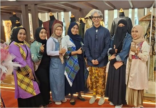 sarung samarinda