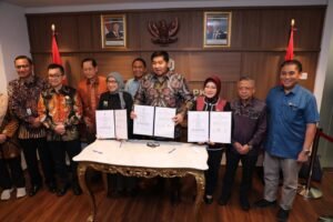 Kementerian PANRB, Kementerian PKP, BPS, Badan Pengelola Tabungan Perumahan Rakyat (BP Tapera), dan Bank Rakyat Indonesia (BRI) menandatangani MoU (Foto : Kementerian PANRB)