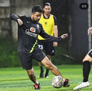 𝐑𝐢𝐲𝐚𝐧𝐝𝐢 𝐑𝐚𝐦𝐚𝐝𝐡𝐚𝐧𝐚 𝐏𝐮𝐭𝐫𝐚 saat berlatih (Foto : Dok. Pribadi)