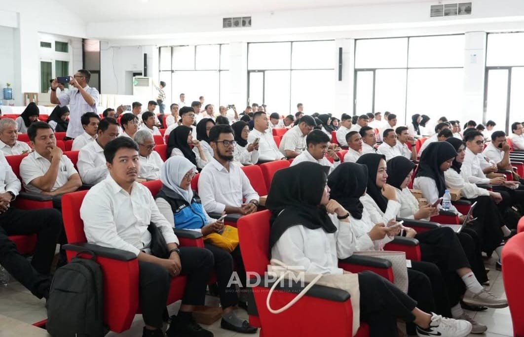 Pelatihan dan Sertifikasi Tenaga Kerja Konstruksi (TKK) Kualifikasi Ahli Tahap I Tahun 2025, di Gedung Olah Bebaya, Kompleks Kantor Gubernur Kaltim, Senin (30/6/2025). (foto : Pemprov Kaltim)