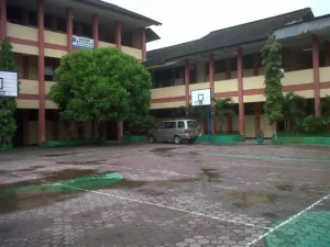SMP Sinar Pancasila (SP) Balikpapan, salah satu sekolah gratis yang digandeng Pemkot Balikpapan (Foto : annibuku)