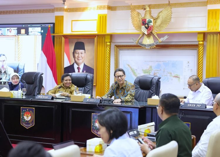Menkes Budi Gunadi Sadikin Rapat Koordinasi bersama Kementerian Dalam Negeri di Jakarta, Senin (30/6/2025). (Foto: Kemenkes)