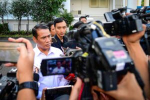 Menteri Pertanian Amran Sulaiman memberikan keterangannya usai diterima Presiden Prabowo di Istana Kepresidenan Jakarta, pada Rabu, 30 Juli 2025. (Foto: BPMI Setpres)