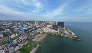 Balikpapan dari atas (foto : istimewa)