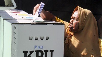 KPU Siap Hadapi Pemilu Terpisah, Tapi Politik Uang Mengintai!