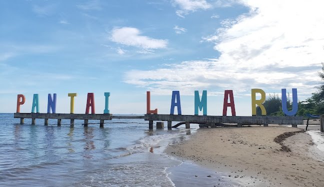 Pantai Lamaru Balikpapan (foto : Jo/IST)