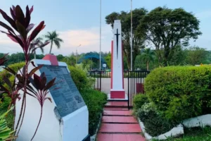 Tugu Australia. Salah satu jejak perjuangan di Balikpapan. Monumen yang didirikan untuk mengenang jasa tentara Australia yang bertempur melawan Jepang di Balikpapan