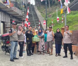 Warga di RT Mekar Sari Balikpapan menyongsong HUT RI /Smartrt.news/Sudarman