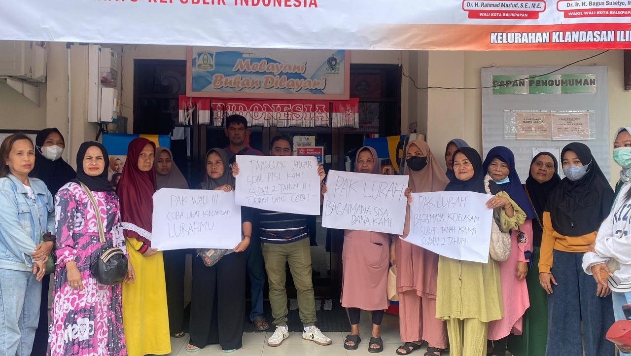 Warga RT 30 Kelurahan Klandasan Ilir, Balikpapan Kota mendesak pengembalian dana yang diduga dipungut oleh oknum RT dan pihak kelurahan / Smartrt.news / Sudarman